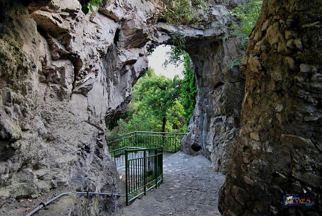 arco naturale a nocelle.JPG